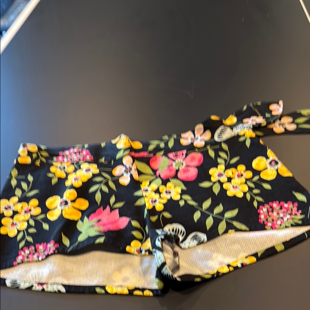 Moschina Mare cotton floral Black Shorts with zipper and side tie